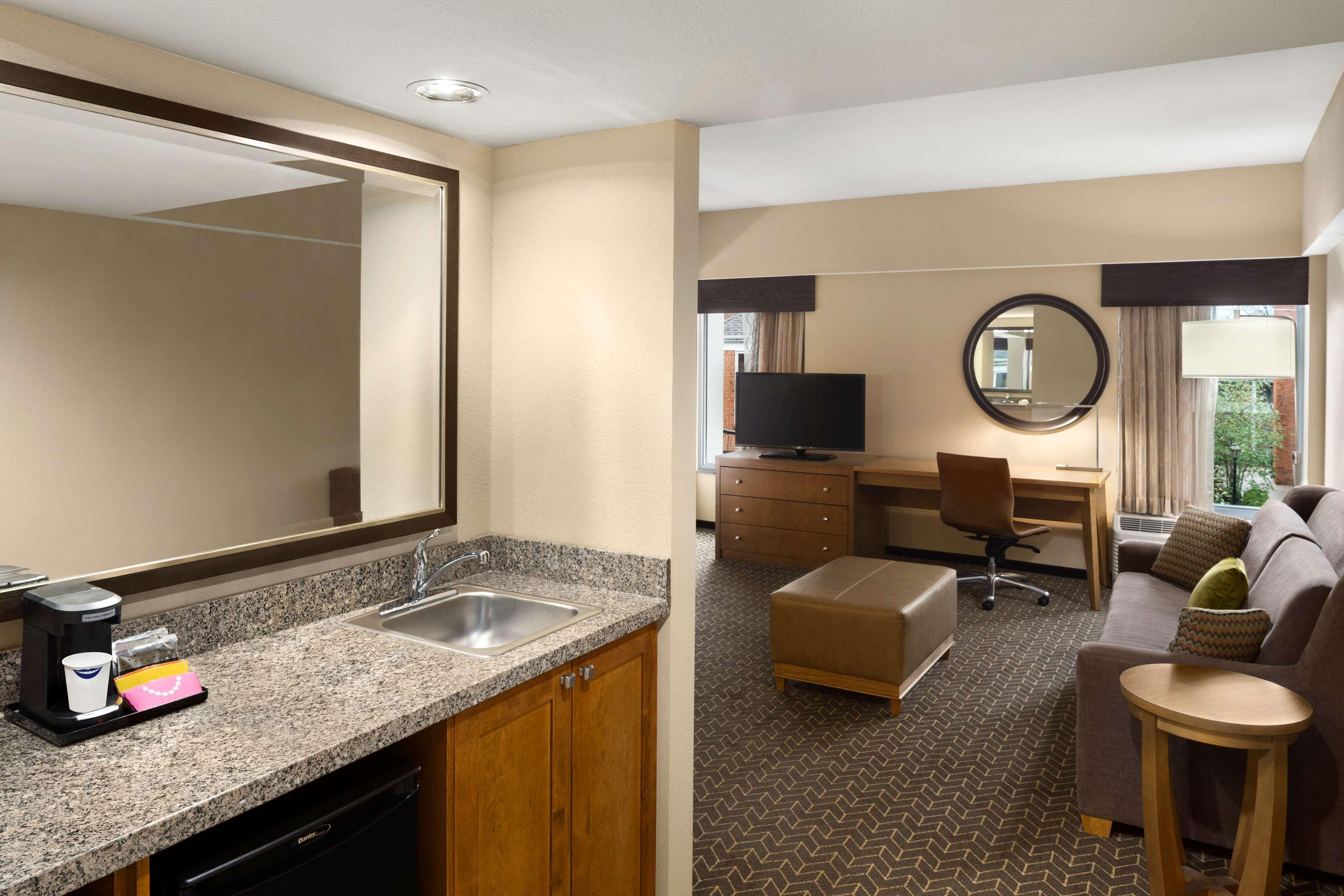 Hampton Inn And Suites Clayton/St. Louis-Galleria Area Exteriér fotografie